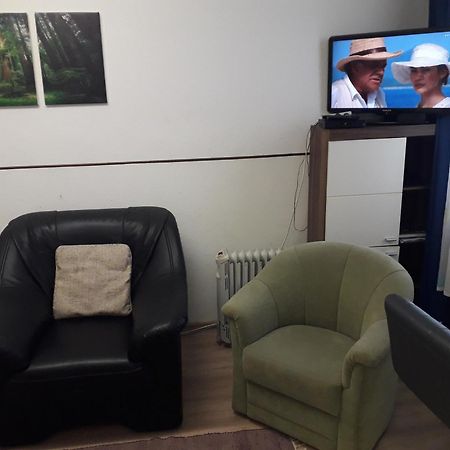 Apartment Ap 1 Im Zentrum Steyr, Bestrooms Eu Εξωτερικό φωτογραφία