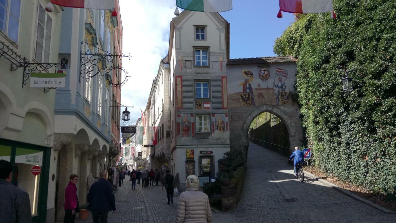 Apartment Ap 1 Im Zentrum Steyr, Bestrooms Eu Εξωτερικό φωτογραφία