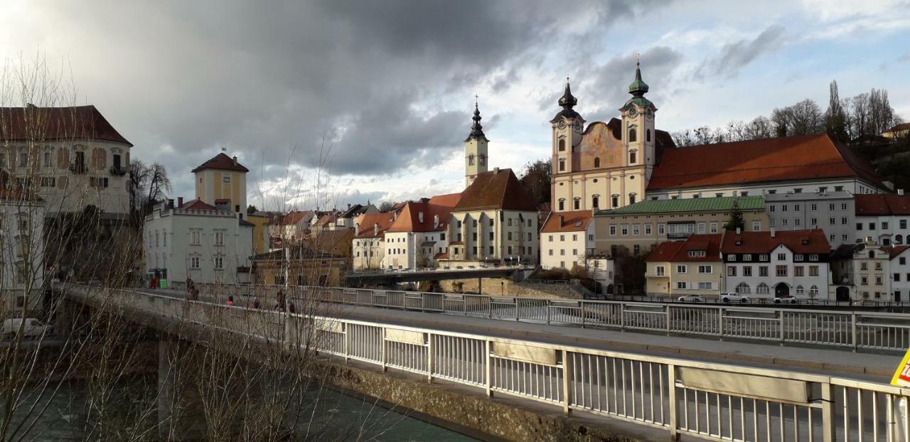 Apartment Ap 1 Im Zentrum Steyr, Bestrooms Eu Εξωτερικό φωτογραφία
