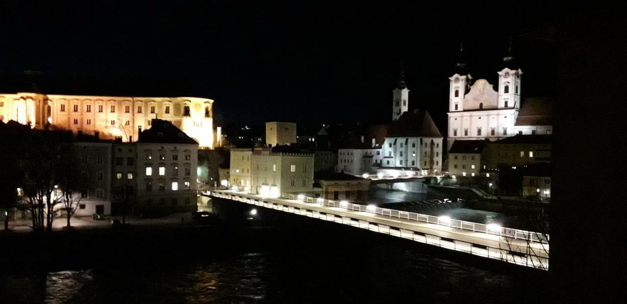 Apartment Ap 1 Im Zentrum Steyr, Bestrooms Eu Εξωτερικό φωτογραφία