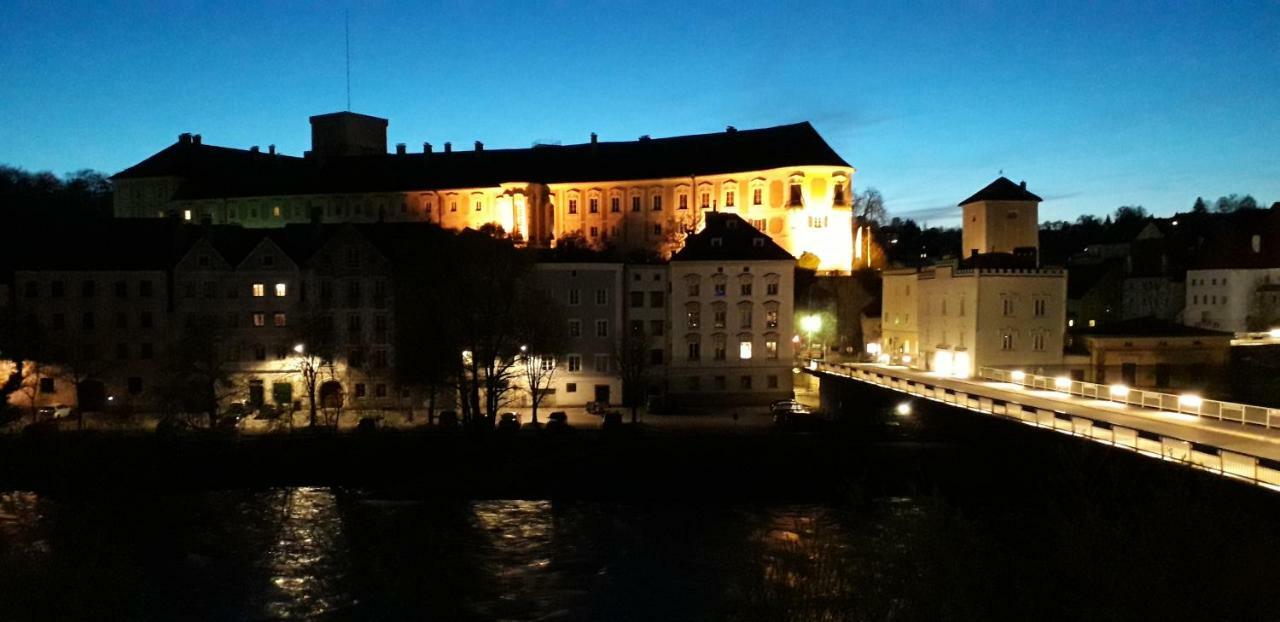 Apartment Ap 1 Im Zentrum Steyr, Bestrooms Eu Εξωτερικό φωτογραφία